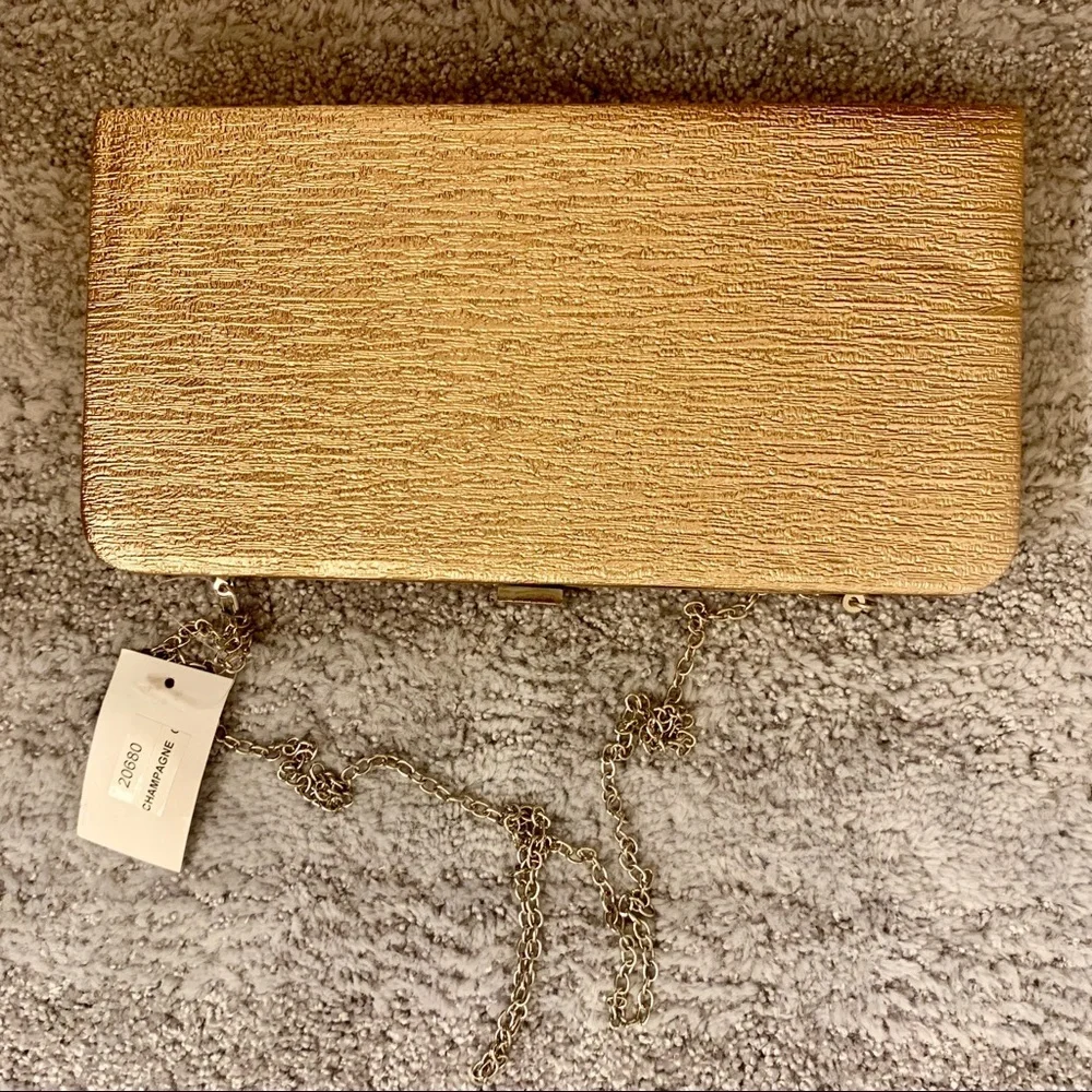 Rose gold box clutch with chain - NWT - Picture 2 of 5